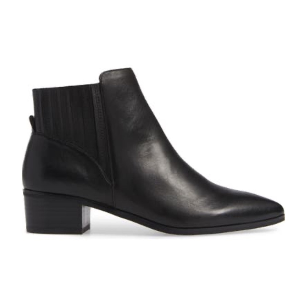 HALOGEN Skylar Leather Pointy Toe Chelsea Bootie - Picture 2 of 11